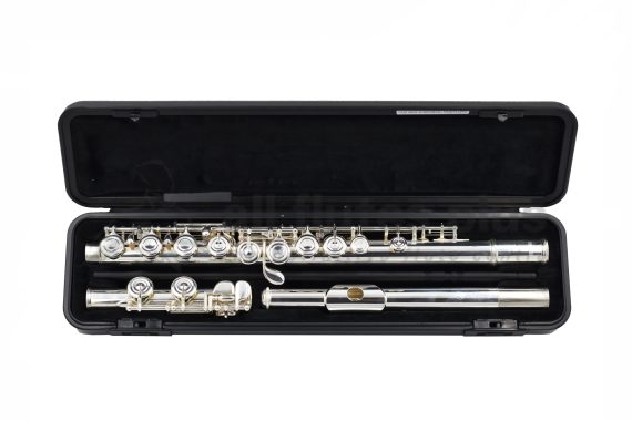 Yamaha YFL212 Pre-Owned Flute-c7720