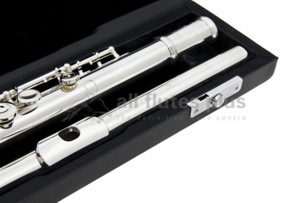 Sankyo CF401 Ex-Demo Flute with B Foot